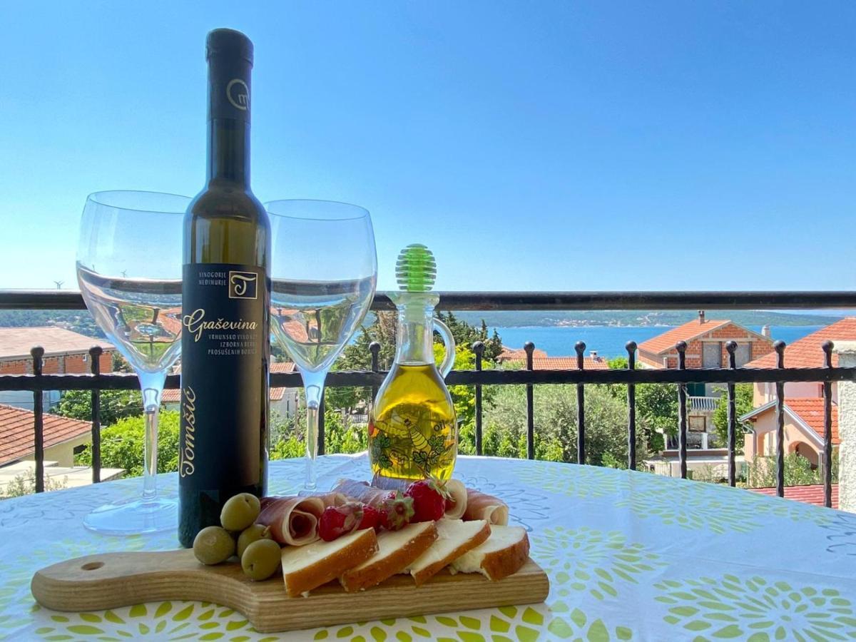 Apartments Stela Gornji Karin Εξωτερικό φωτογραφία