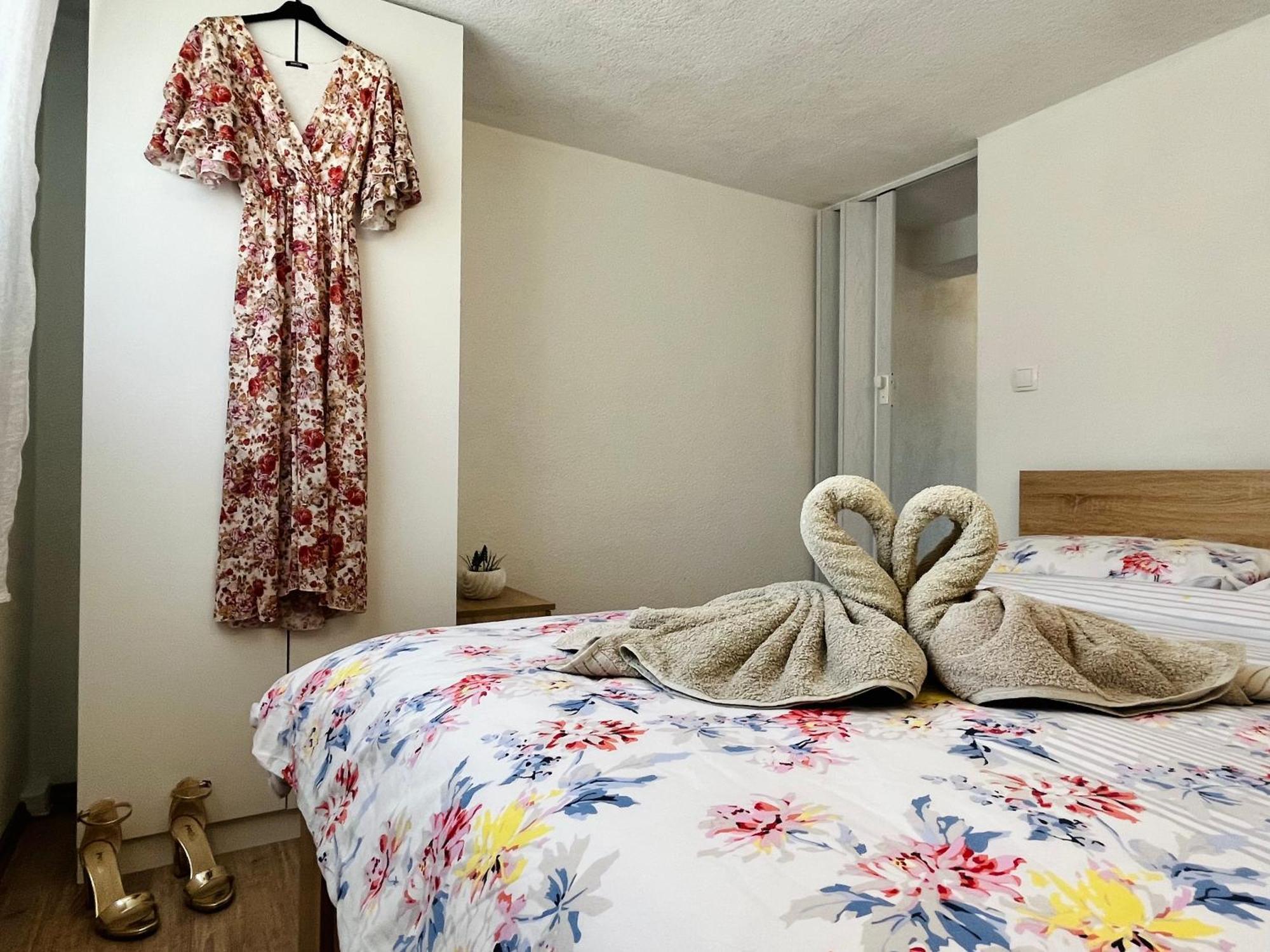 Apartments Stela Gornji Karin Δωμάτιο φωτογραφία